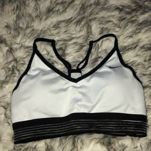 nike sports bra with padding